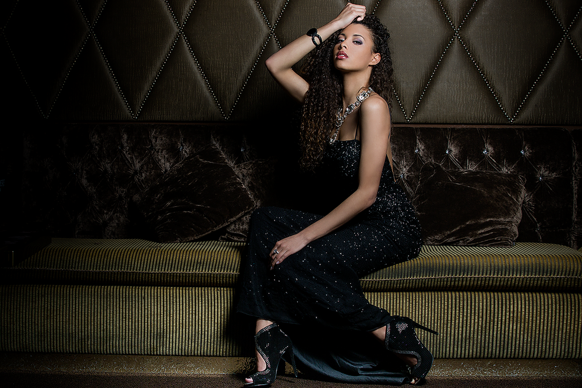 SARAH WILLIAMS - ELIANA'S MODELS 