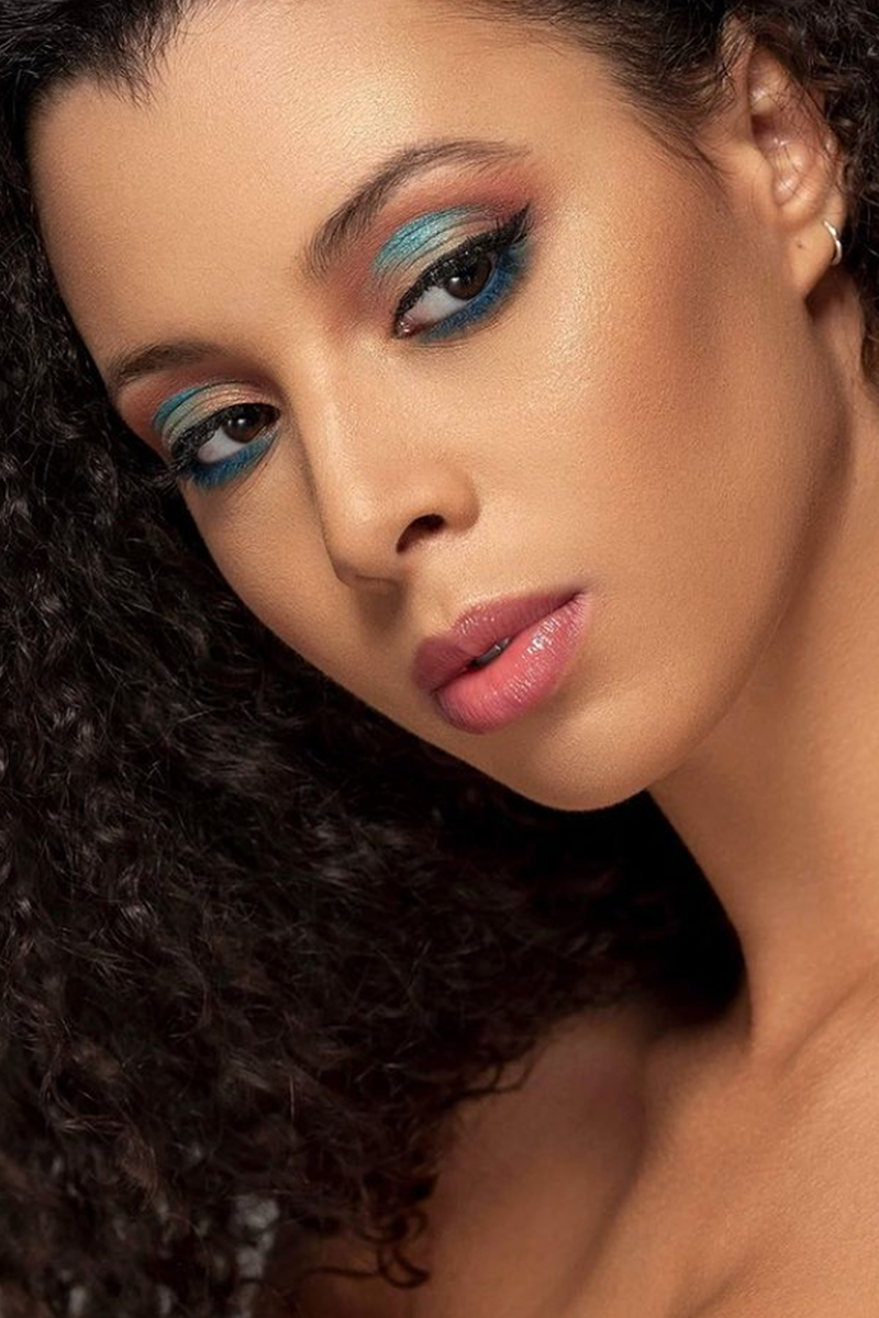 SARAH WILLIAMS - ELIANA'S MODELS 