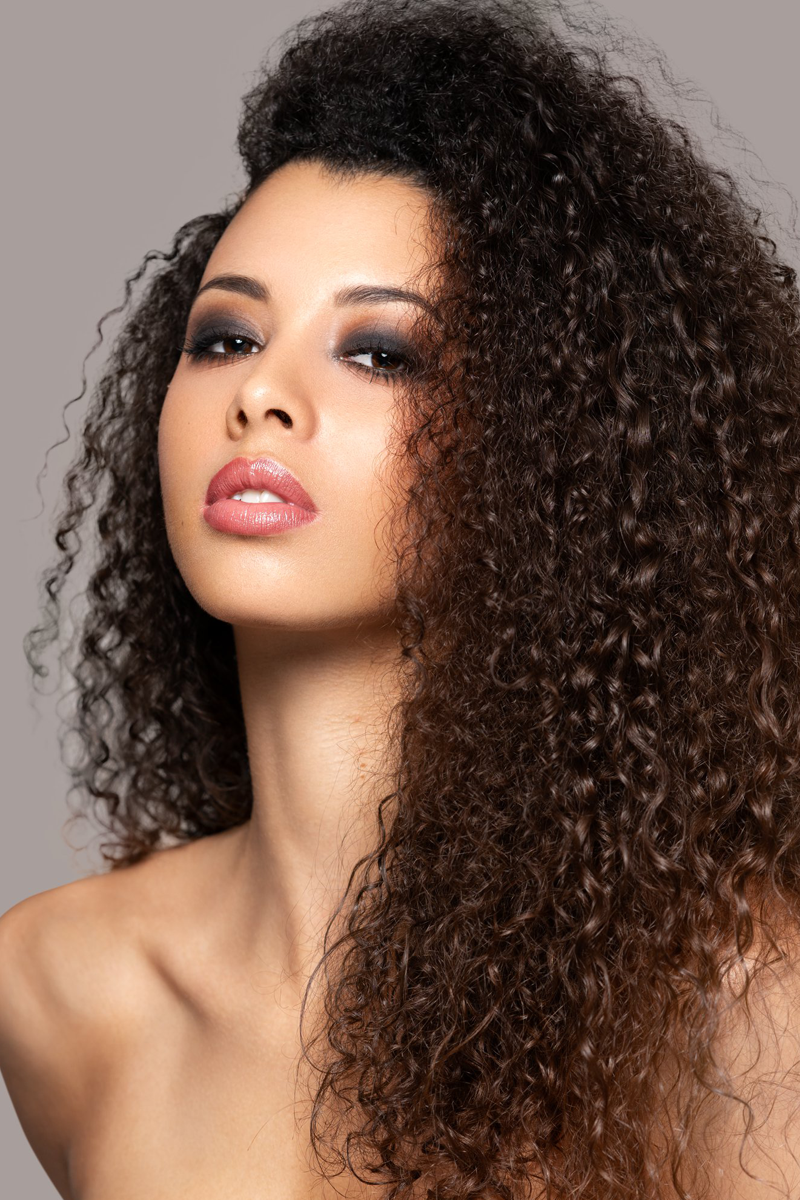 SARAH WILLIAMS - ELIANA'S MODELS 